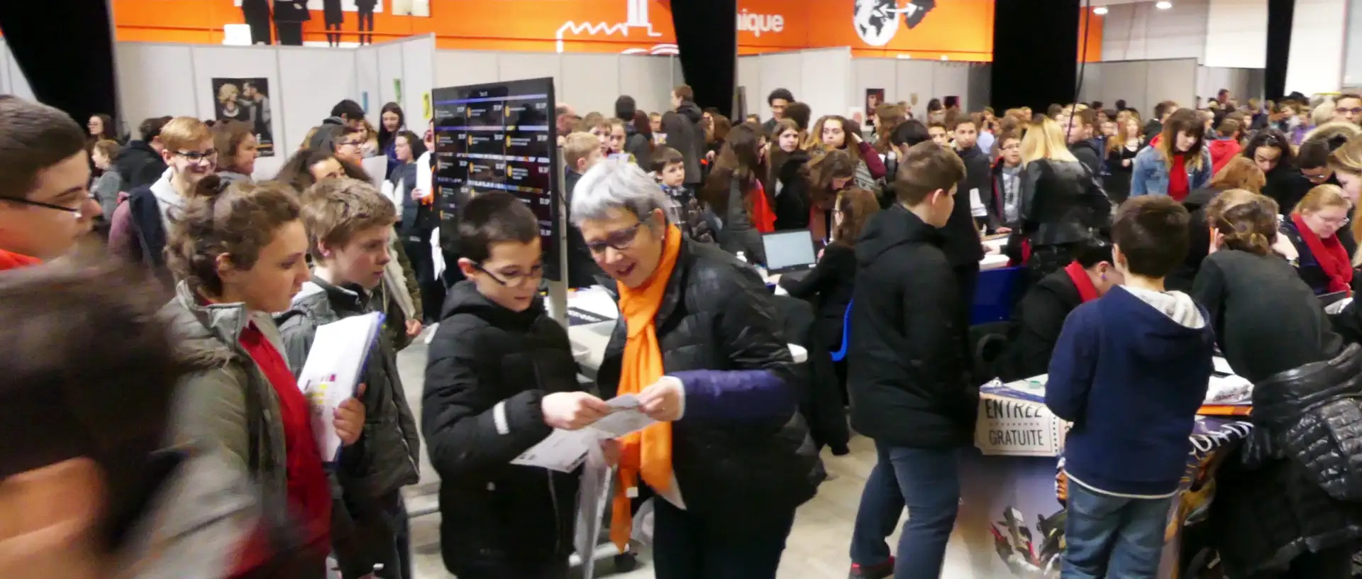 Allées du Salon Rejoins le Côté Pro